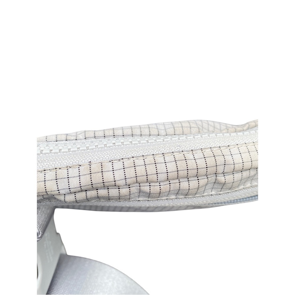 Lululemon Athletica White Belt Bag - Picture 6 of 7